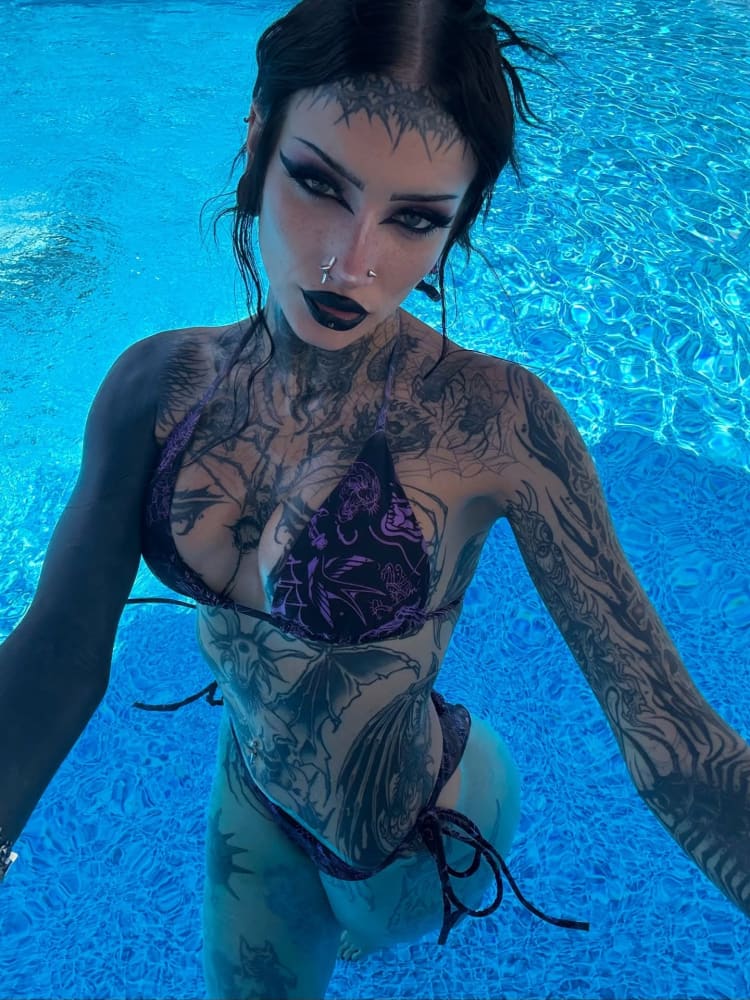 Full Set ’Carbon Sheet’ String Alternative Bikini Death