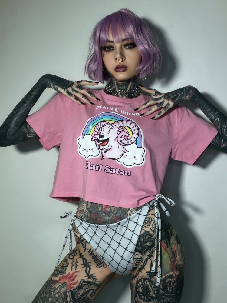 Women’s Kawaii Hail Satan Cropped T-Shirt - Death