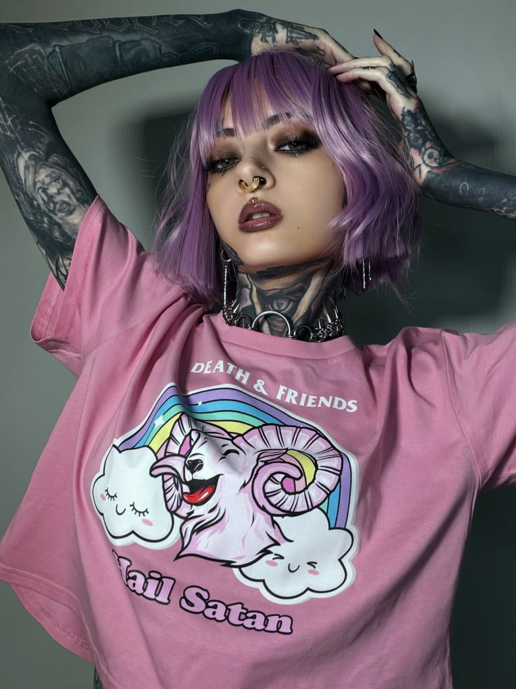 Women’s Kawaii Hail Satan Cropped T-Shirt - Death
