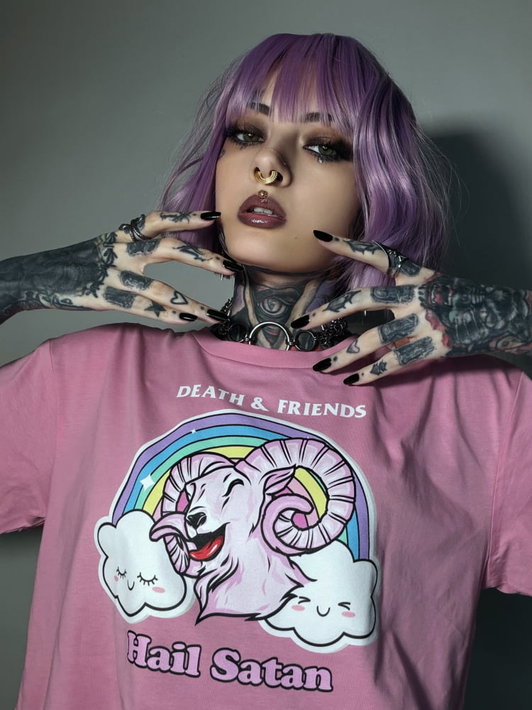 Women’s Kawaii Hail Satan Cropped T-Shirt - Death