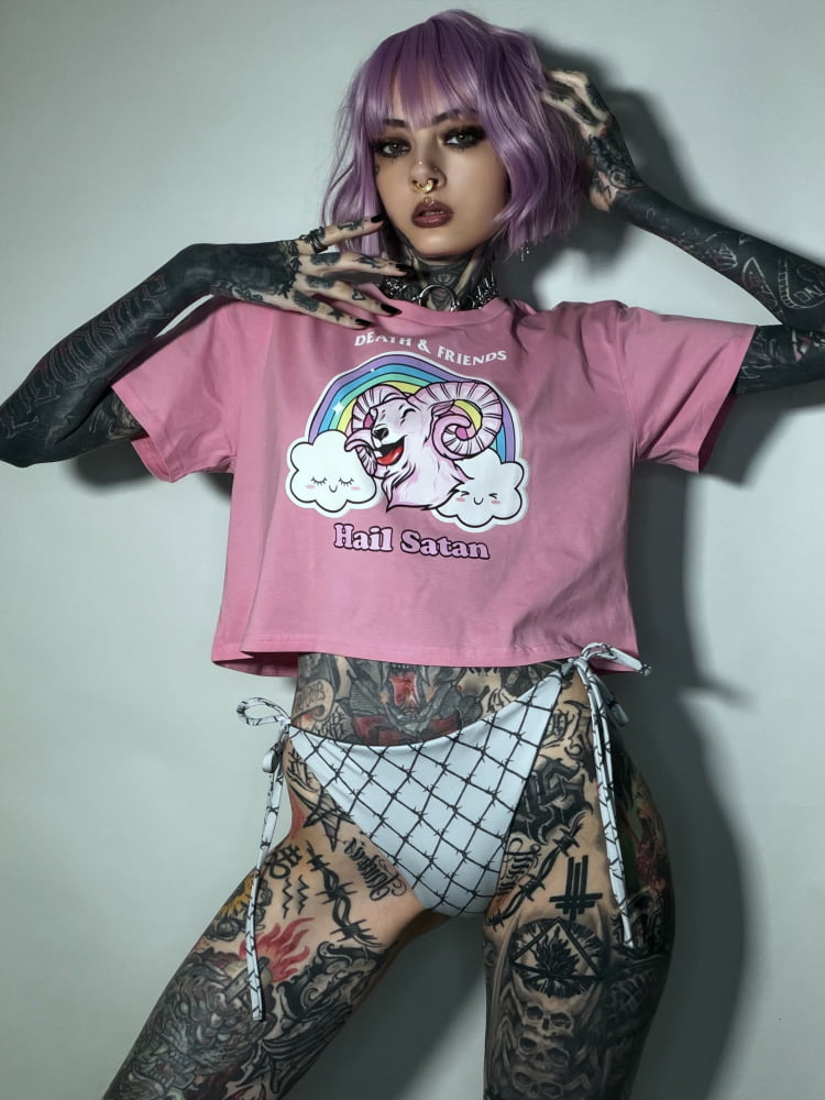 Women’s Kawaii Hail Satan Cropped T-Shirt - Death