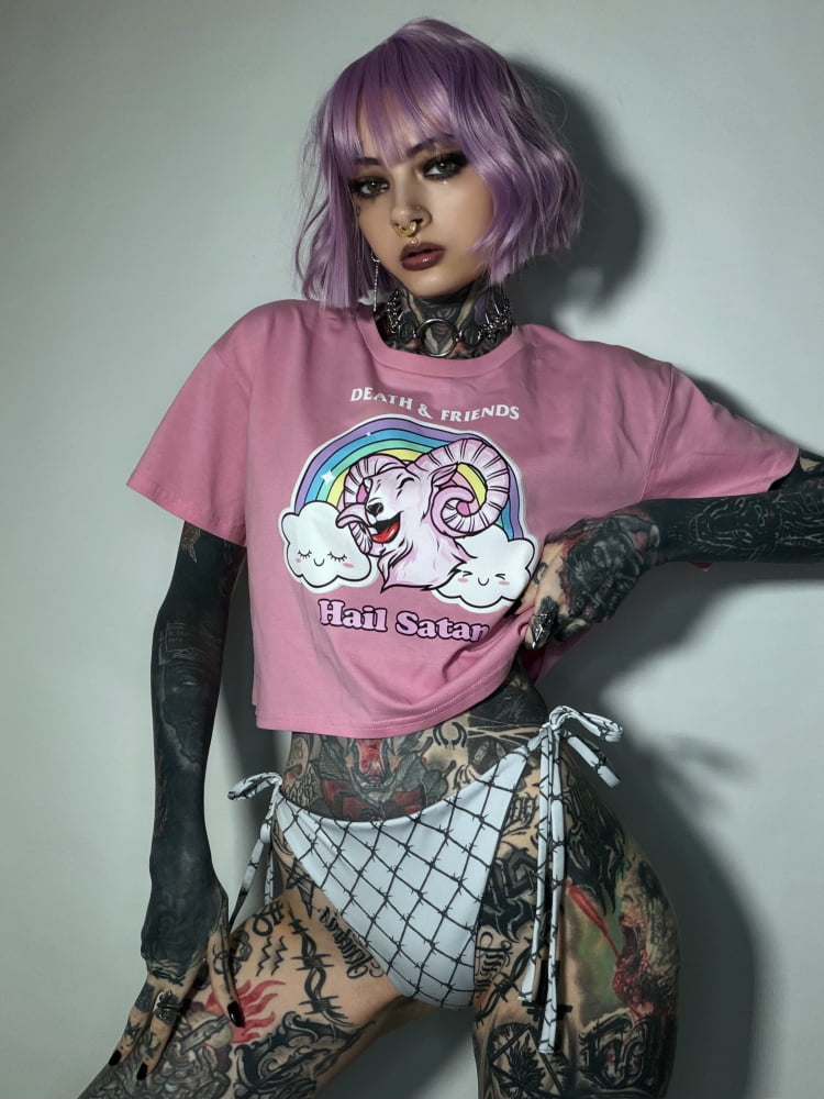 Women’s Kawaii Hail Satan Cropped T-Shirt - Death