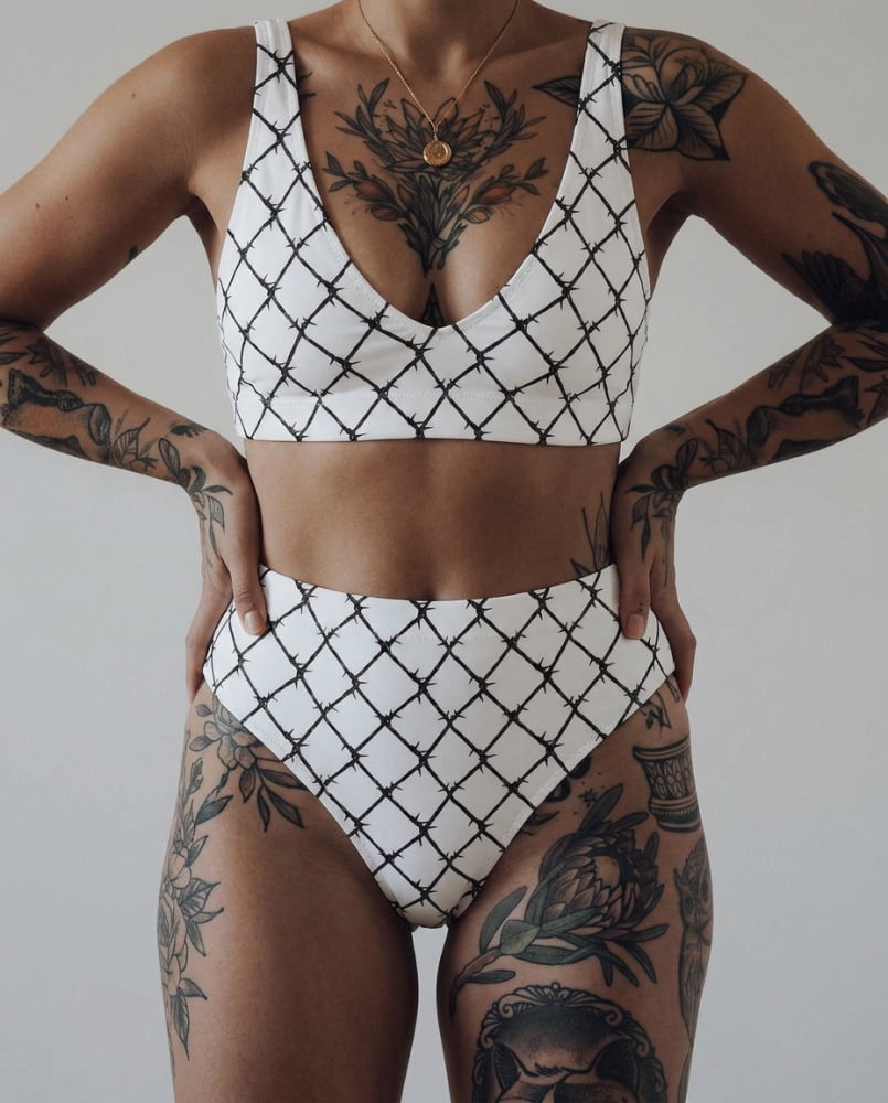 Full-Set ’Caged Daylight’ High-Waisted Barbed Wire Bikini