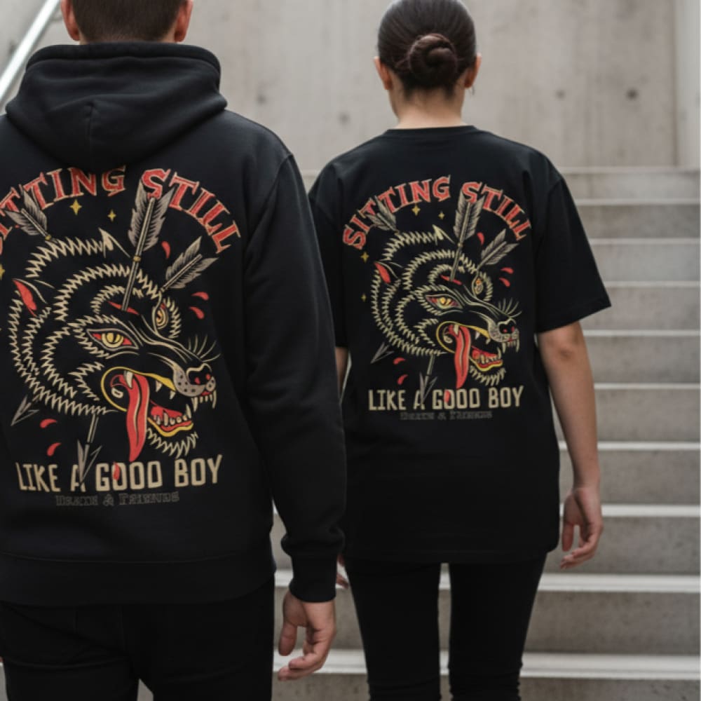 ’Sitting Still’ Wolf Traditional Tattoo T-shirt - Tattoo