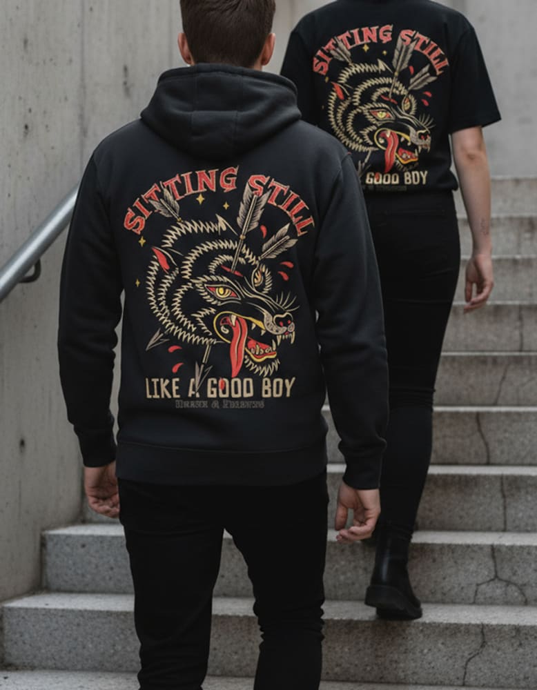 ’Sitting Still’ Wolf Traditional Tattoo T-shirt - Tattoo